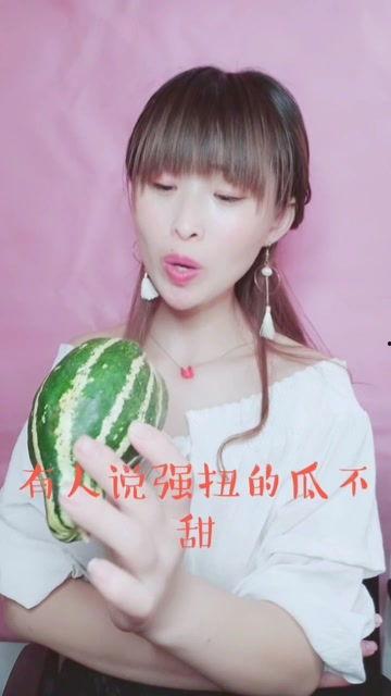 娱乐吃瓜酱很难想象,揭秘娱乐圈那些难以想象的幕后故事